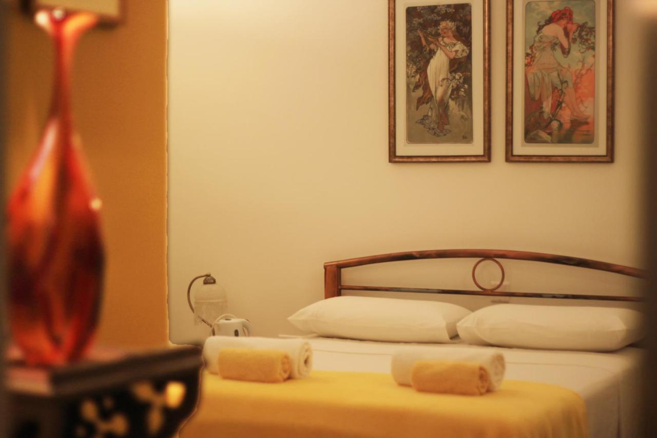 Giljana Ensuite Rooms Shared Terrace & Kitchen Saint Julian's ภายนอก รูปภาพ