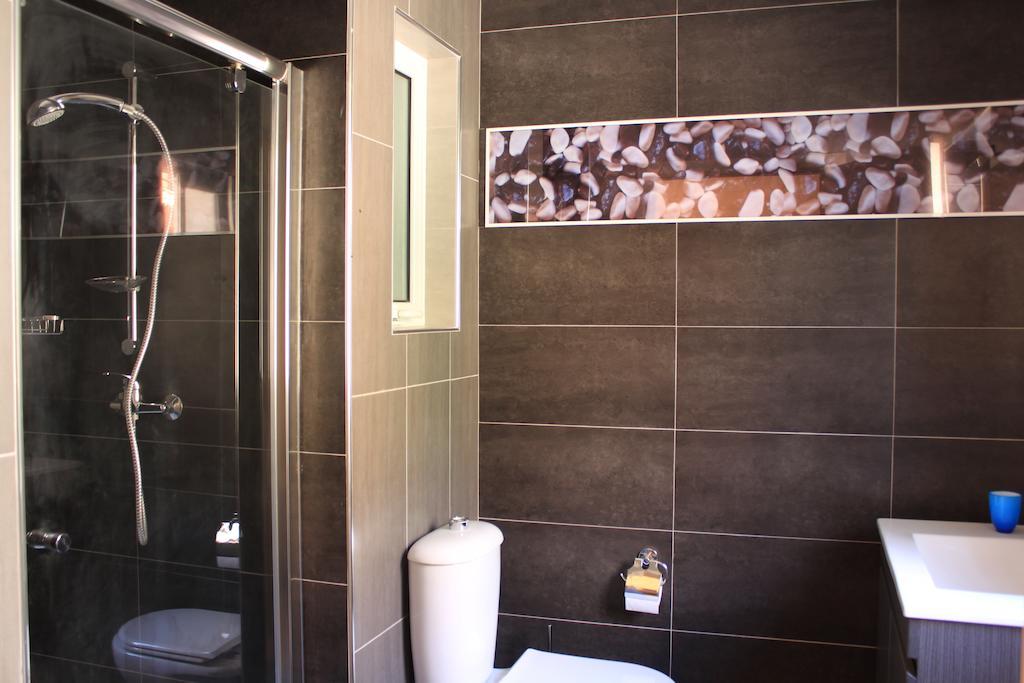 Giljana Ensuite Rooms Shared Terrace & Kitchen Saint Julian's ห้อง รูปภาพ